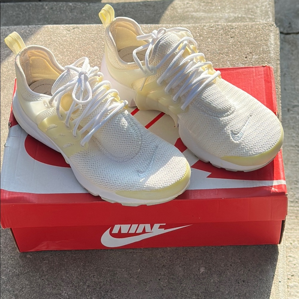 Nike Cream and Yellow Athletic Shoes